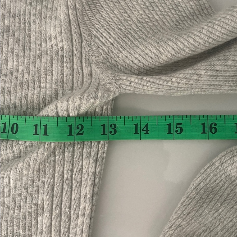 NWOT / jcrew Ribbed featherweight cashmere long-sleeve sweater-tee - Picture 6 of 8